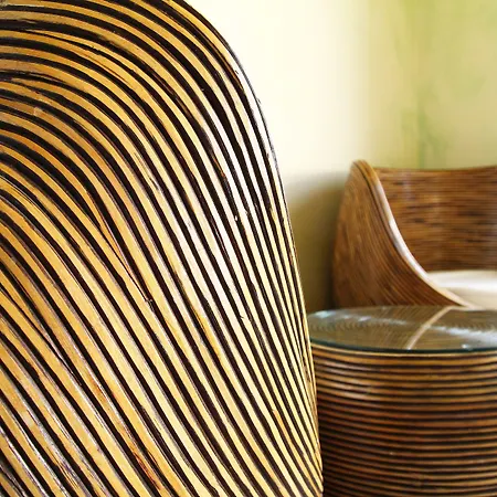 West Old House * 垦丁大街