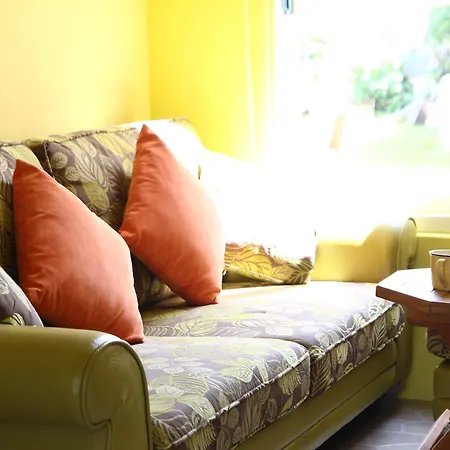 Privatunterkunft West Old House