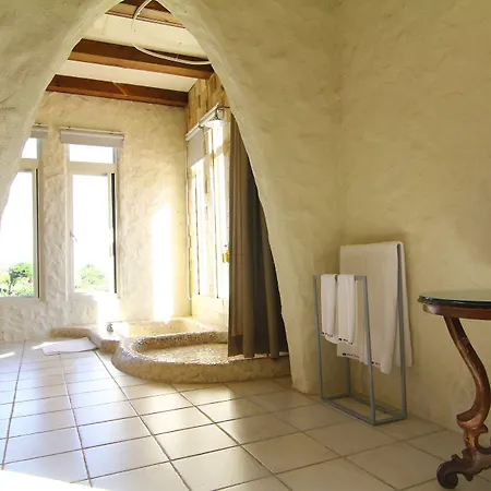 Privatunterkunft West Old House *